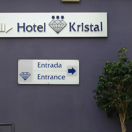 Kristal Hotel 3*
