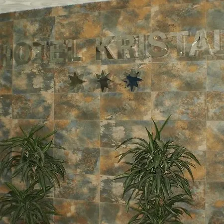 מלון Kristal
