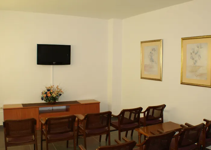 Kristal Hotel 3*