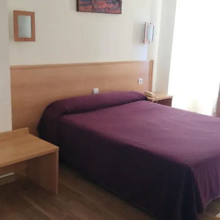 Kristal Otel