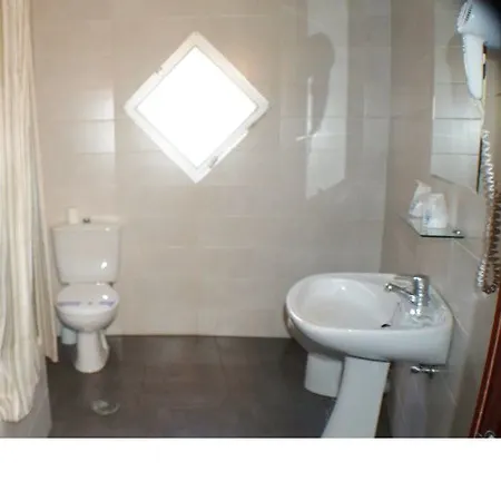 Kristal Hotell 3*